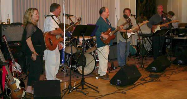 Smoke Performing at the 2005 Reunion